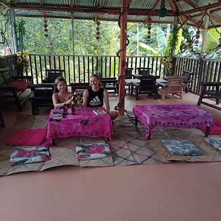 El Nido Hostel Sun Valley Екстериор снимка