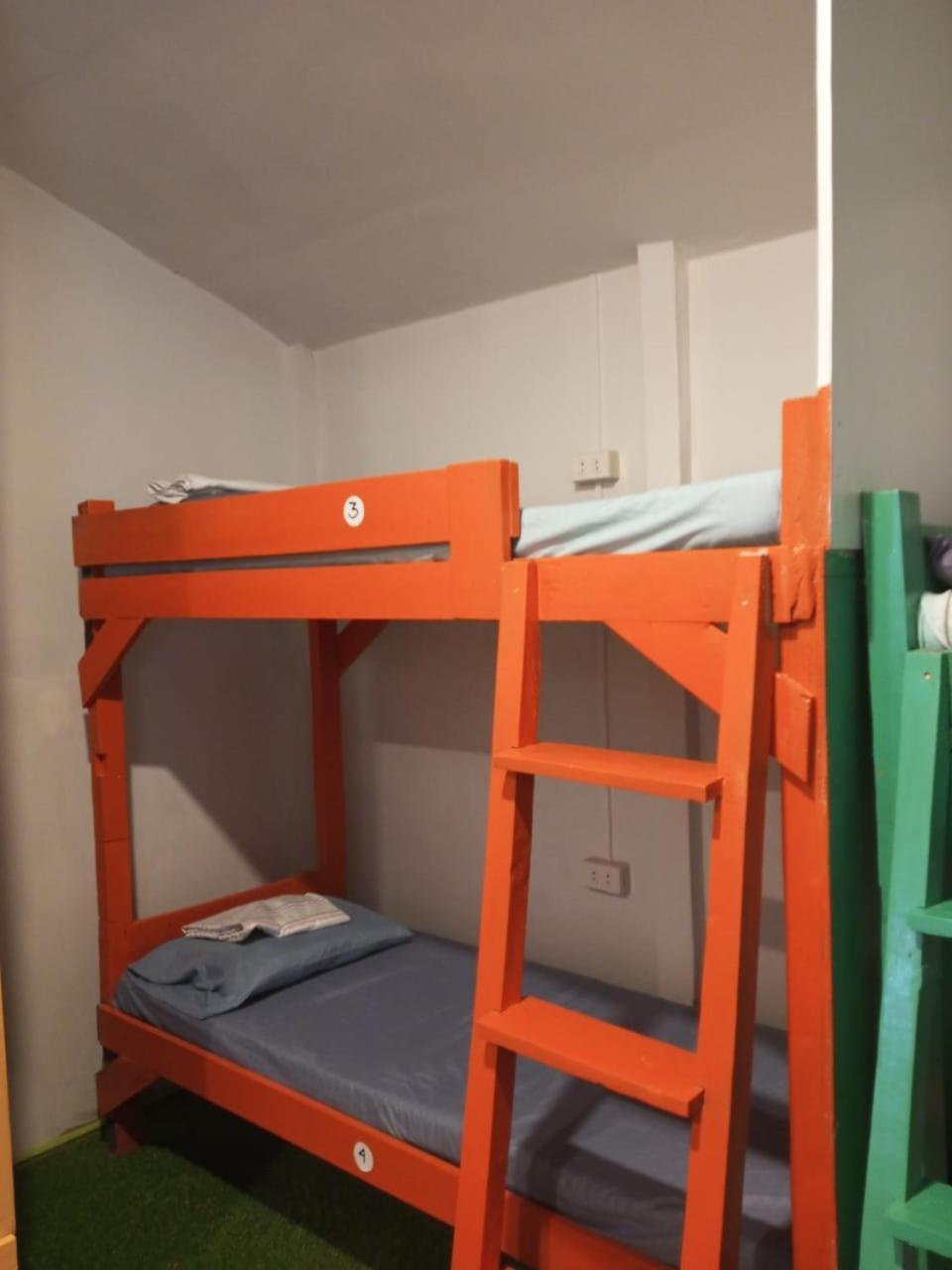El Nido Hostel Sun Valley Екстериор снимка