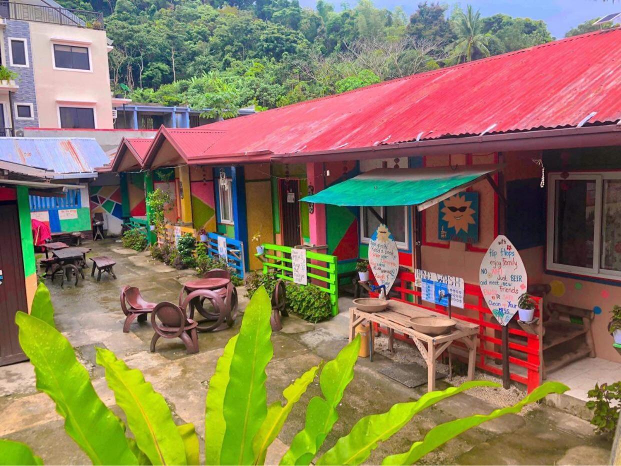 El Nido Hostel Sun Valley Екстериор снимка