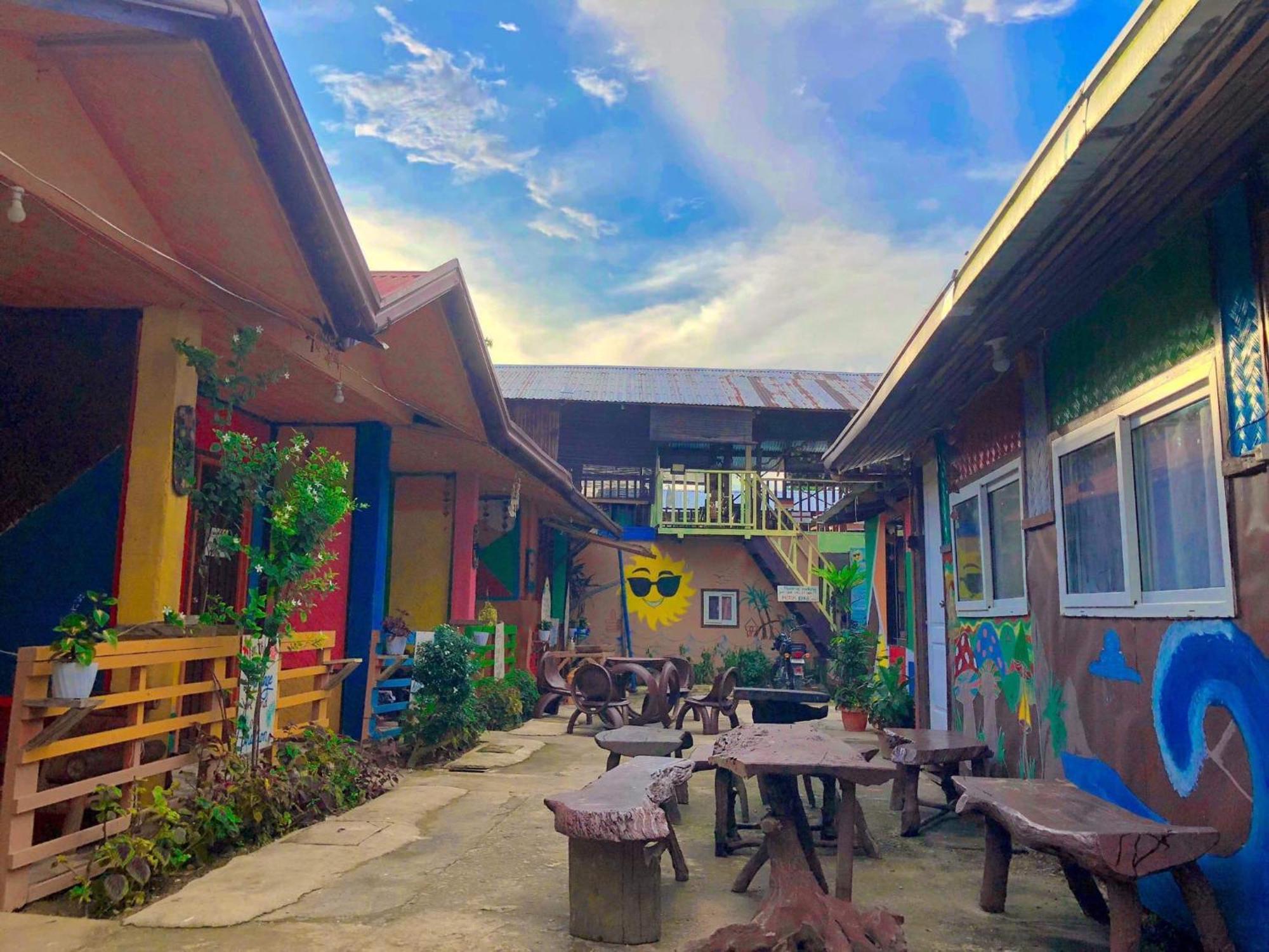 El Nido Hostel Sun Valley Екстериор снимка